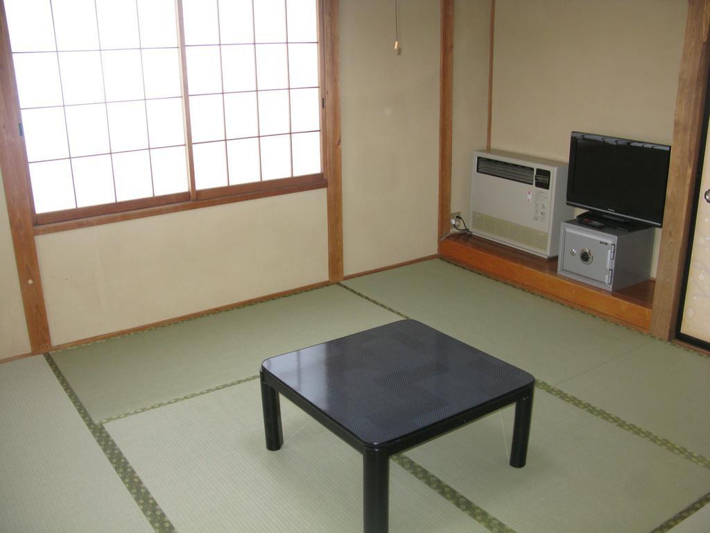 Ryokan Kobayashi Katashina Екстер'єр фото