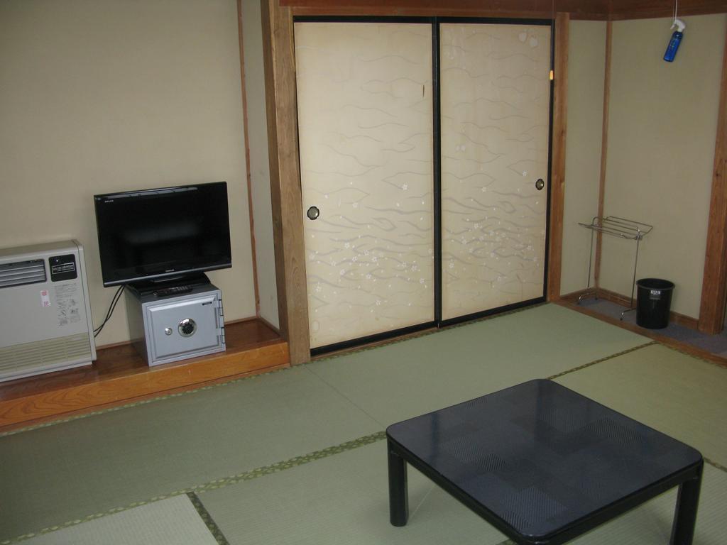 Ryokan Kobayashi Katashina Екстер'єр фото